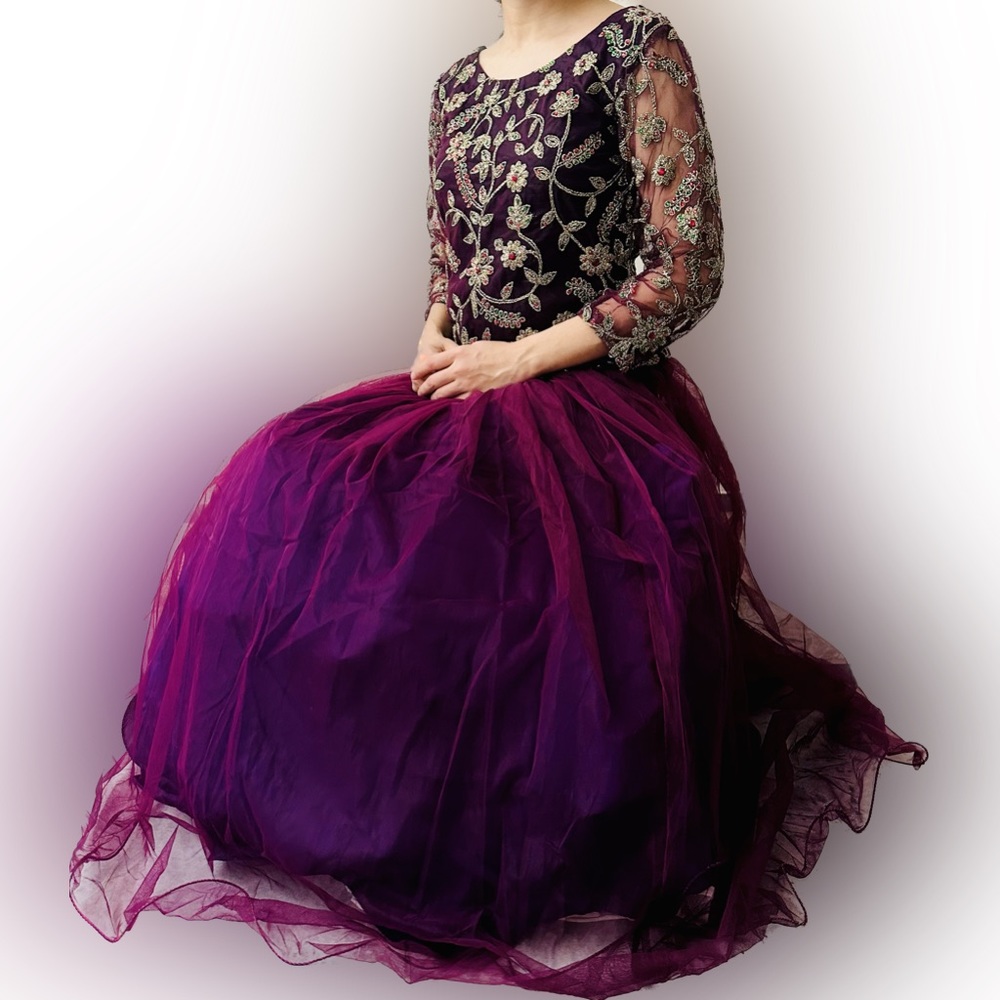 Traditional Pakistani Indian lehenga choli dupatta n purple plum eid formal wear